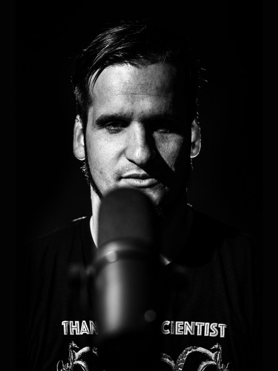 Stefan Pitzer — Vocals